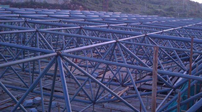 四川概述网架加工中对钢材的质量的过细恳求